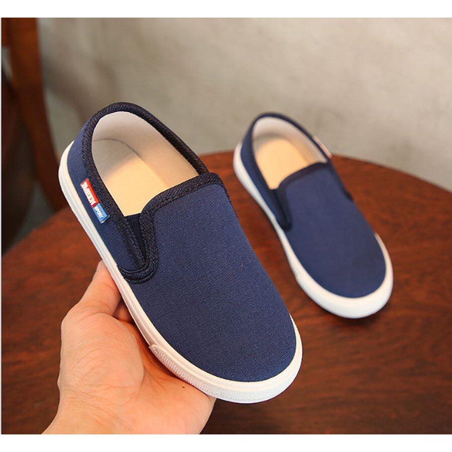 Giày lười bé trai