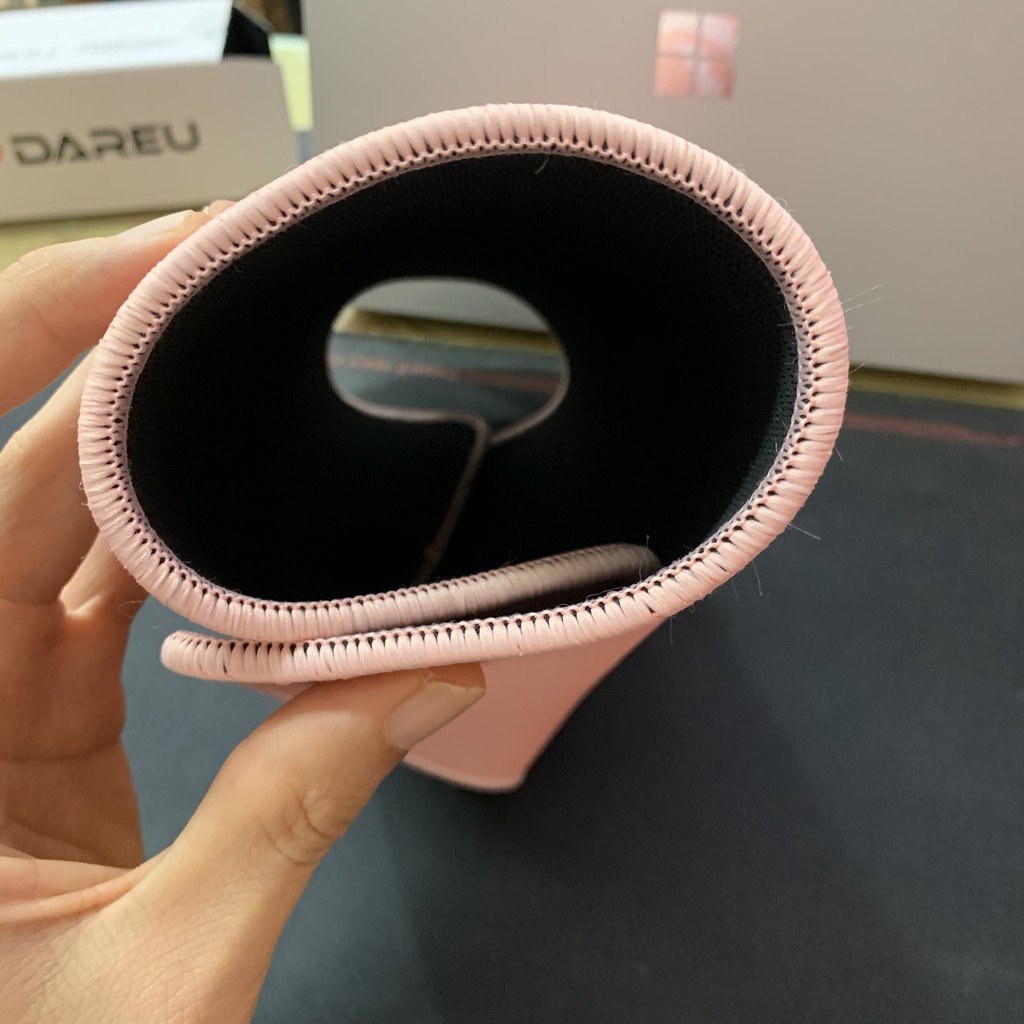 Bàn di chuột Dareu ESP101 Pink (350 x 300 x 5mm)