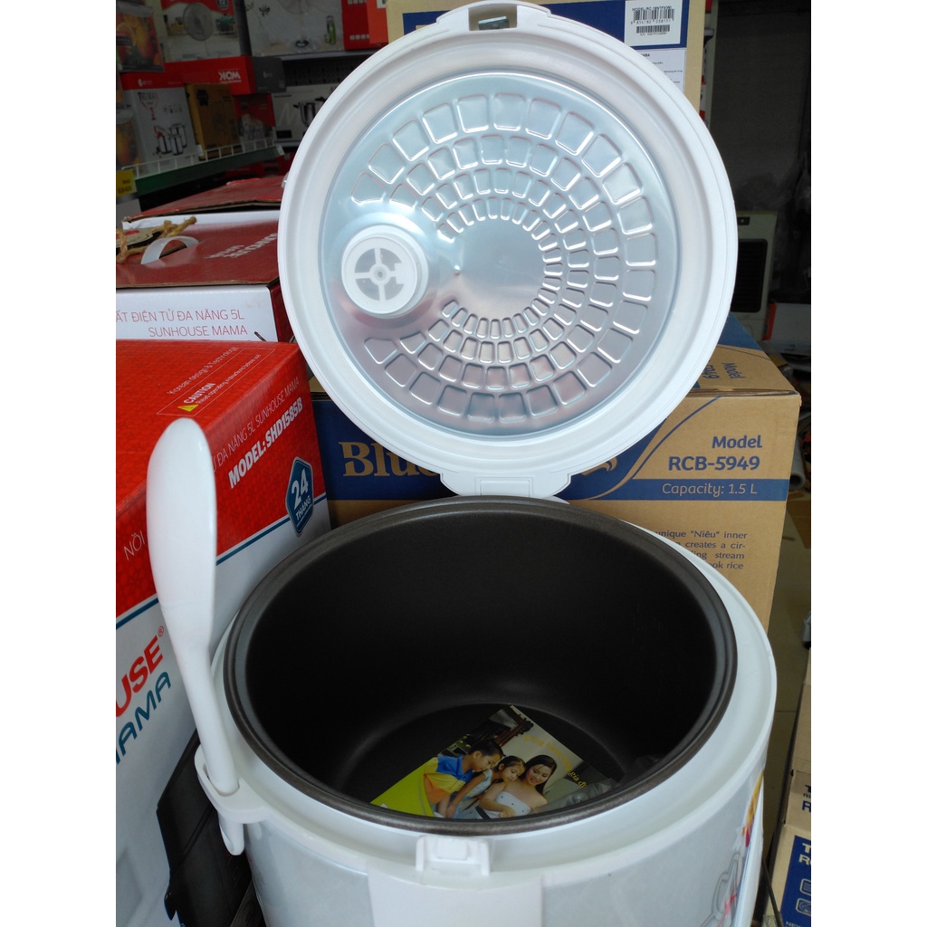 Nồi cơm 1.2L Hiệp Hưng HH105, bảo hành 12 tháng, công suất 500W