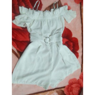 đầm 2 dây màu trắng size s