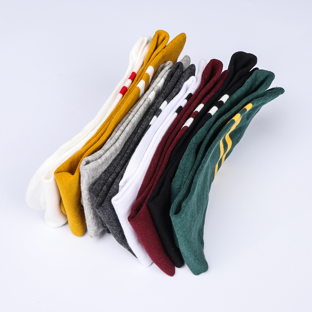 Tất Cotton Cổ Cao Kẻ Sọc Thời Trang Cho Nữ