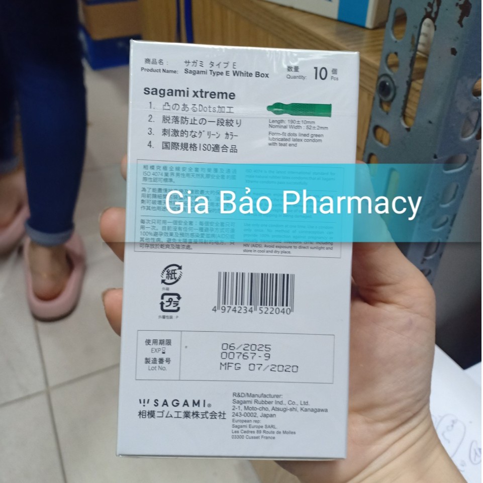 Bao cao su SAGAMI Type E White box hộp 10c siêu mỏng