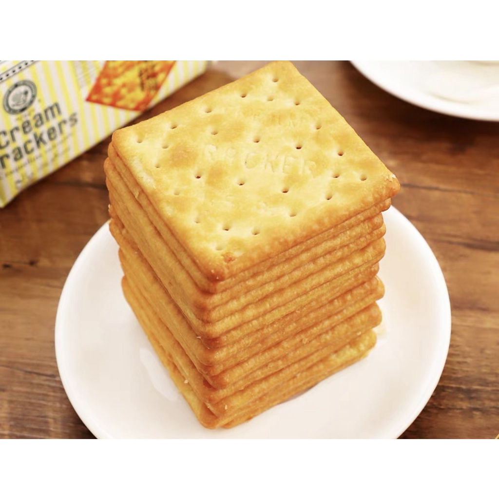Bánh ăn kiêng lúa mạch ⚡ GIÁ TỐT ⚡ Hup seng cream crackers giòn tan, đầy đủ dinh dưỡng, chất lượng đảm bảo