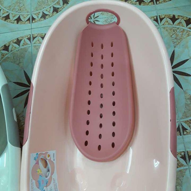 Chậu tắm cho bé