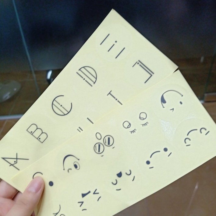 Set 3 Miếng Dán Sticker Bộ Nhả Kem Siêu Đáng Yêu