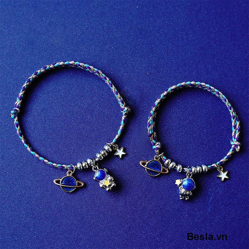 vòng tay đôi màu xanh Vòng tay kim loại mặt hình phi hành gia dành cho cặp đôi | BigBuy360 - bigbuy360.vn