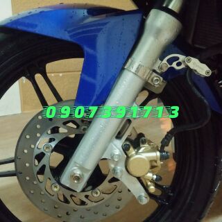 Bát kẹp dây dầu brembo