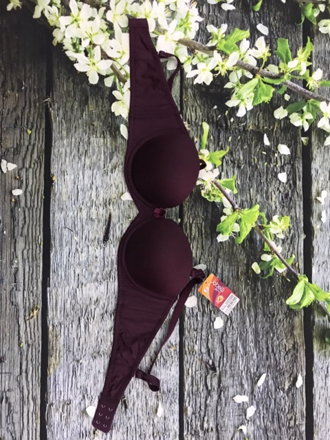 Áo ngực jobelli 2322 giá tem cty 205k- SALE 150k QUẢ TRƠN,CÚP NGANG CÓ TÚI