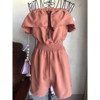 Jumpsuit trễ vai bo eo nhún bèo dễ thương freesize 55 ký
