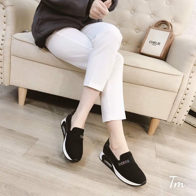 Giầy slipon mix họa tiết màu đen
