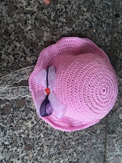 Set mũ và sandanls handmade bé gái