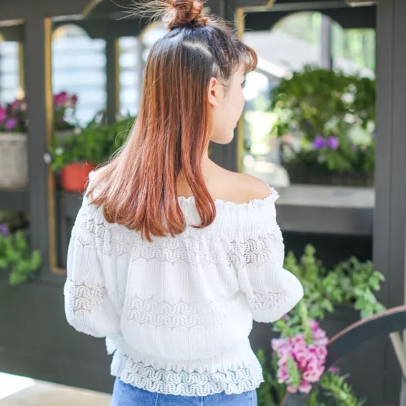 Áo trễ vai pha ren Quảng Châu nhiều màu sắc