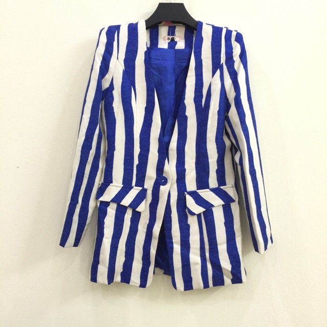 Vest kẻ sọc Hàn Quốc
