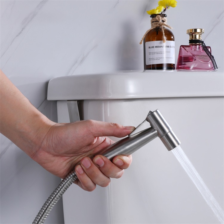 Bộ Vòi Xịt Vệ Sinh INOX SUS 304 Bền Chắc Cao Cấp Dùng Cho Nhà Tắm, Nhà Vệ Sinh