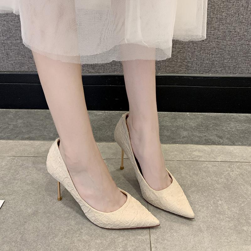 Giày Cao Gót Mũi Nhọn Màu Trơn Phong Cách Thời Trang