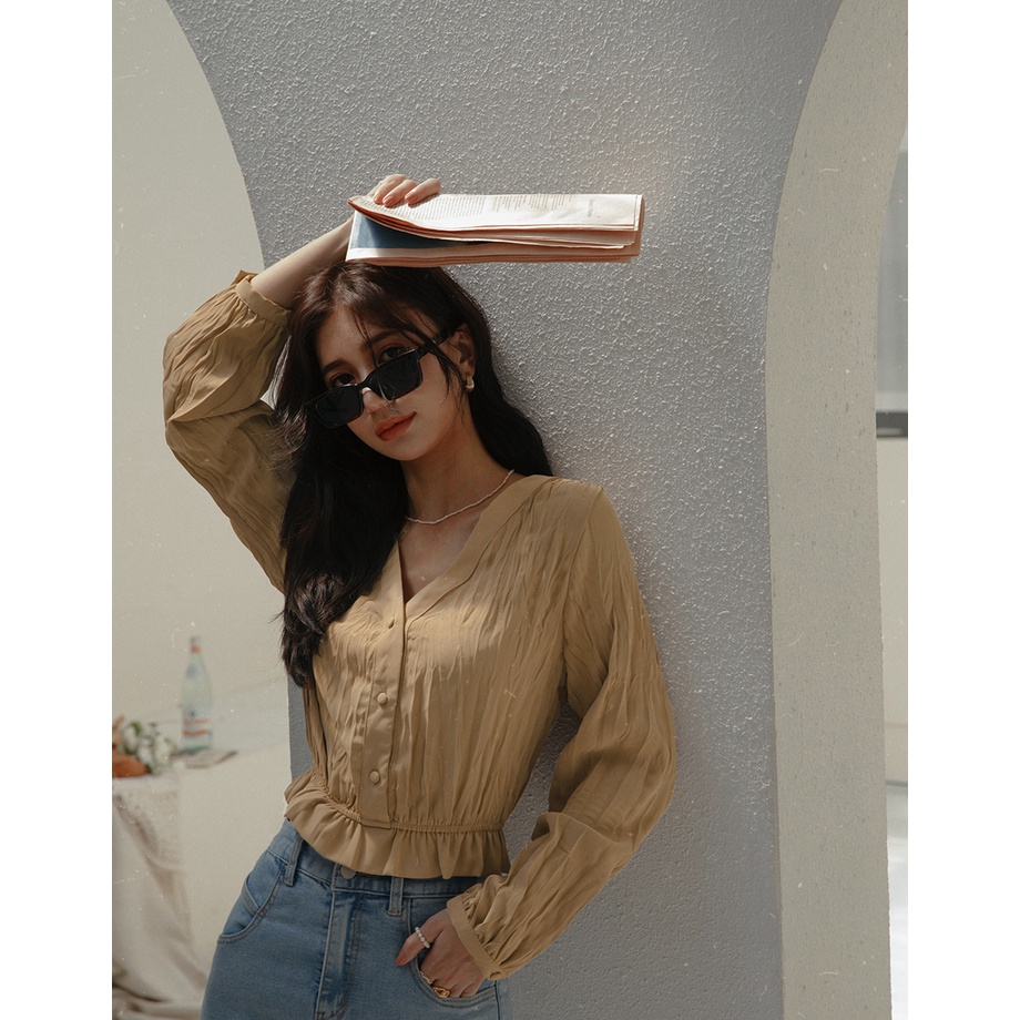 Áo croptop cổ V tay dài ôm eo nữ Air Space 2131821026