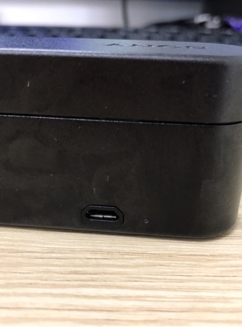 Tai nghe bluetooth chống ồn sony wf 1000x đã qua sử dụng màu đen