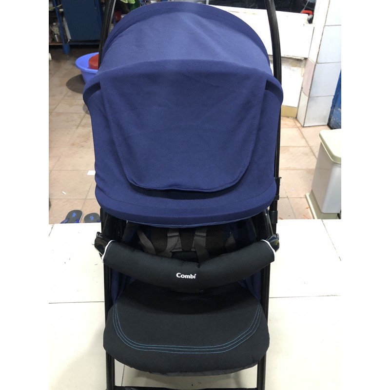 Xe đẩy 2 Chiều Combi Mechacal First