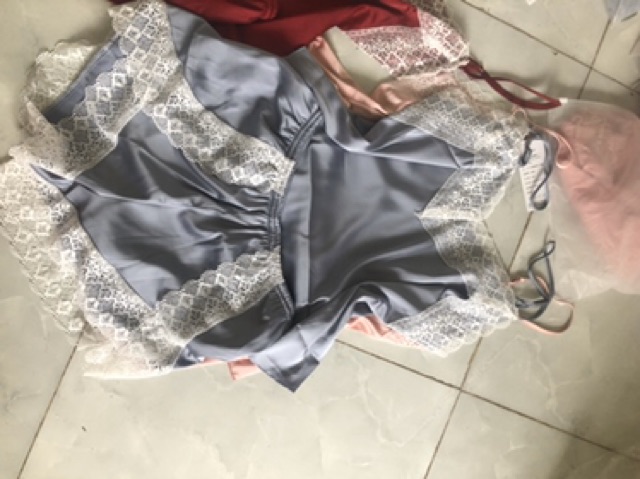 Bộ ngủ LỤA 2 dây viền ren trắng KELLY WANG ( ảnh thật cuối ) sẵn sll | BigBuy360 - bigbuy360.vn