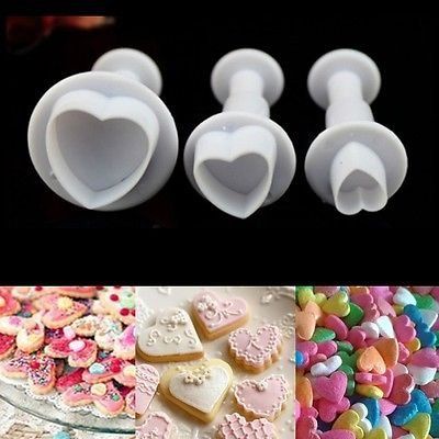 BỘ 3/4 KHUÔN NHẤN LÒ XO HÌNH HỌC