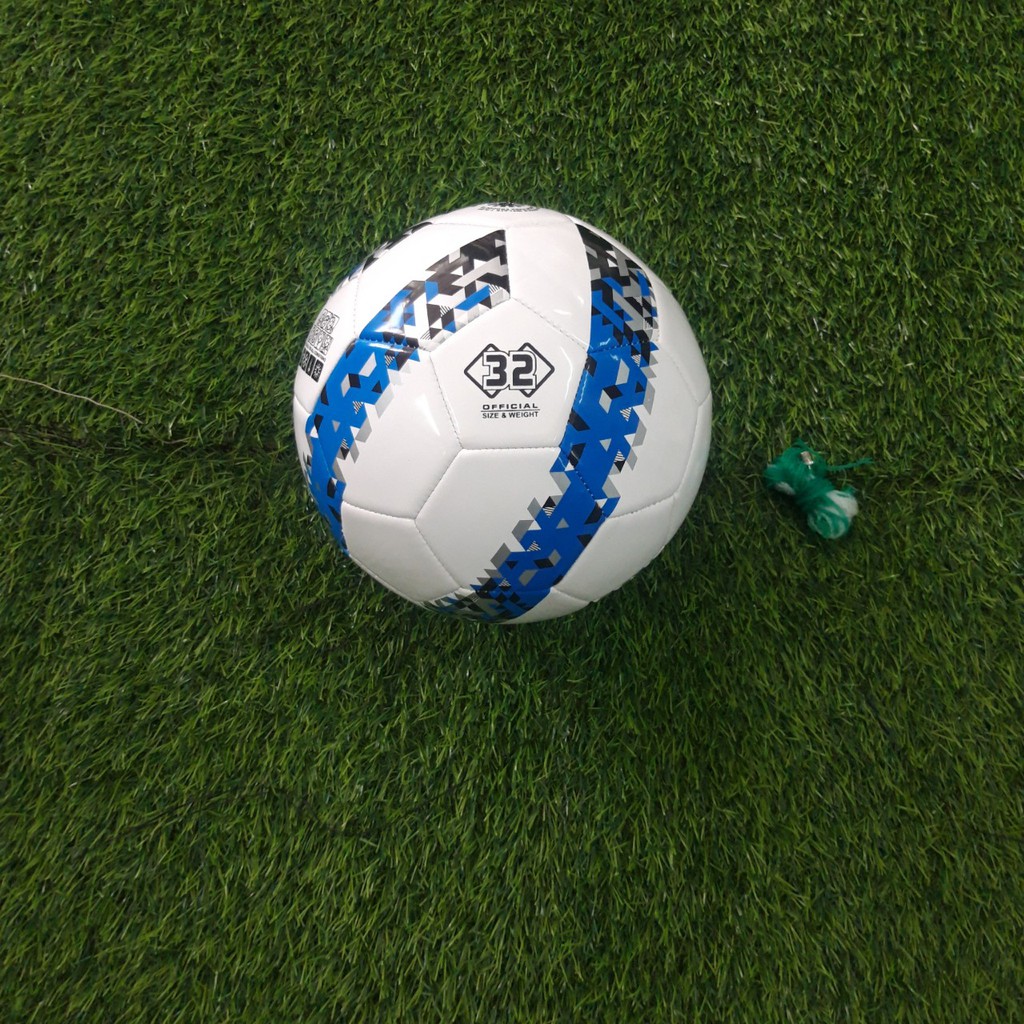 BÓNG ĐÁ SỐ 4 DA CAO CẤP SIÊU PHẨM MỚI(TẶNG TÚI LƯỚI+KIM BƠM+1 ĐÔI TẤT DÀI ĐÁ BÓNG) TRẮNG XANH