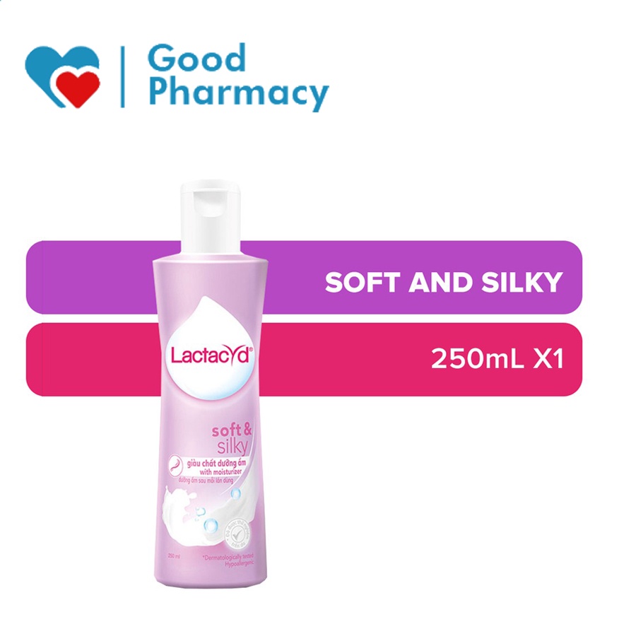 Dung dịch vệ sinh phụ nữ Lactacyd Soft &amp; Silky giúp dưỡng ẩm