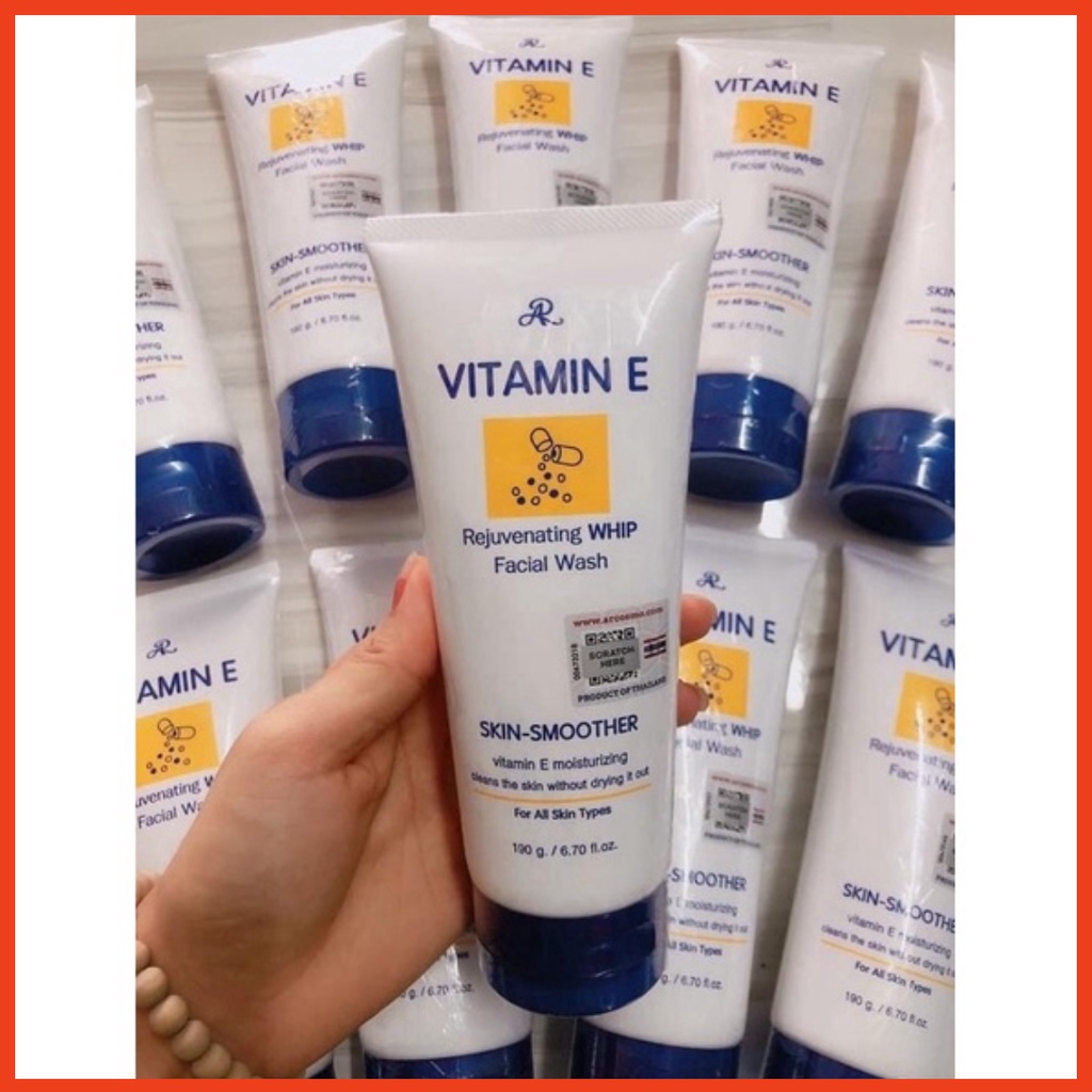 Sửa Rửa Mặt Vitamin E 190g Thái