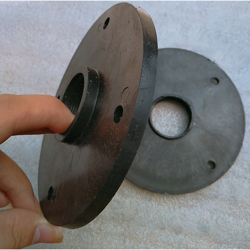 MỘT CÁI MẶT BÍCH HỌNG LOA 750 - CHUYỂN SANG REN XOÁY