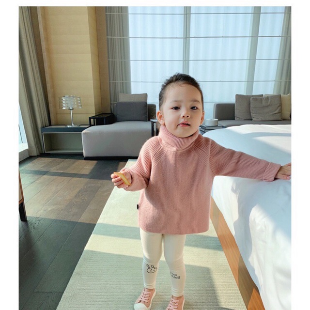 Áo len cổ lọ cho bé