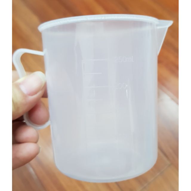Ca đong định lượng có chia vạch 250ml
