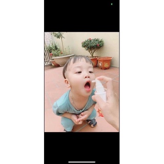 Xịt chống sâu răng cho bé