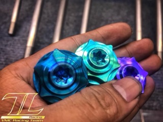 Ốc Nhớt Titanium Gr5