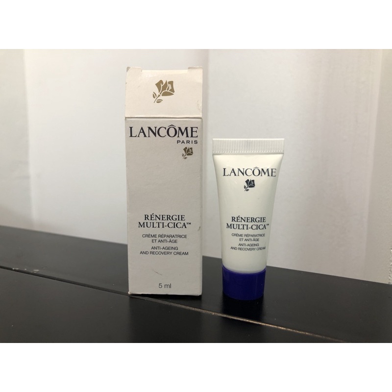 [date 9 tháng] Kem dưỡng trắng da Lancome Rénergie Multi-Lift Ultra 5ml