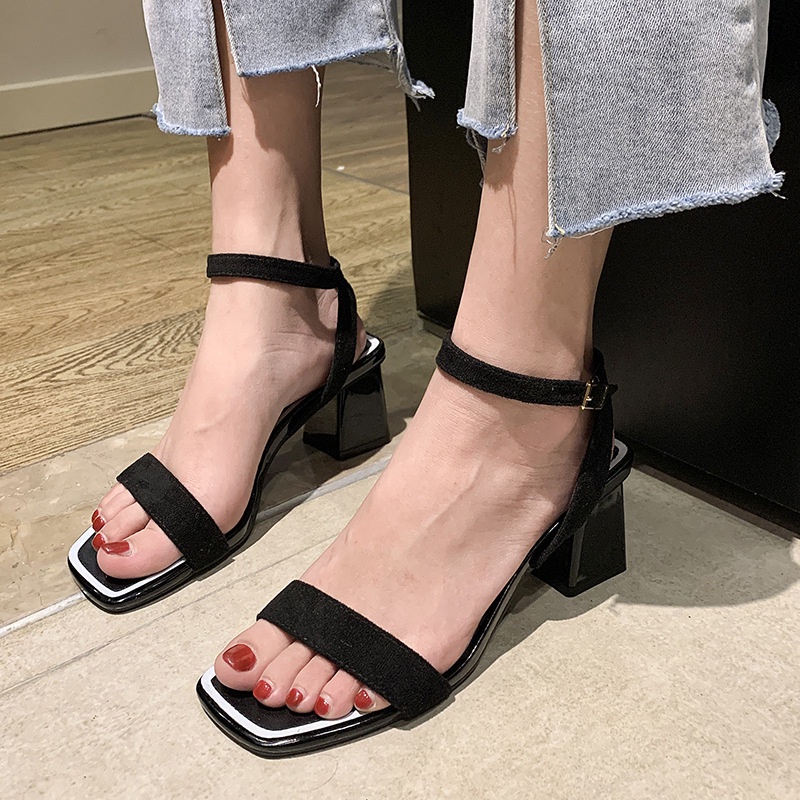 Sandal Cao Gót Hở Ngón Mũi Vuông Cài Khóa Phong Cách Mới Thời Trang Mùa Hè Dành Cho Nữ 2022