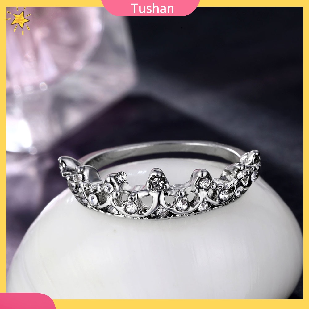 Nhẫn Hợp Kim Hình Vương Miện Đính Đá Thời Trang