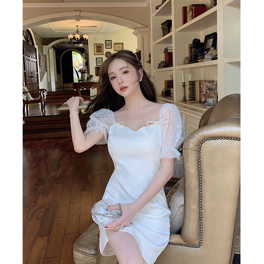 Đầm trắng dáng ôm Emilyshop tay lưới ngắn
