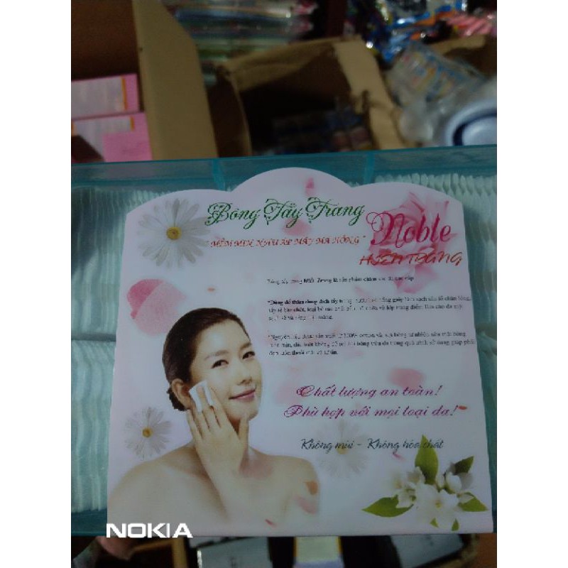 Bông tẩy trang Noble Hiền Trang