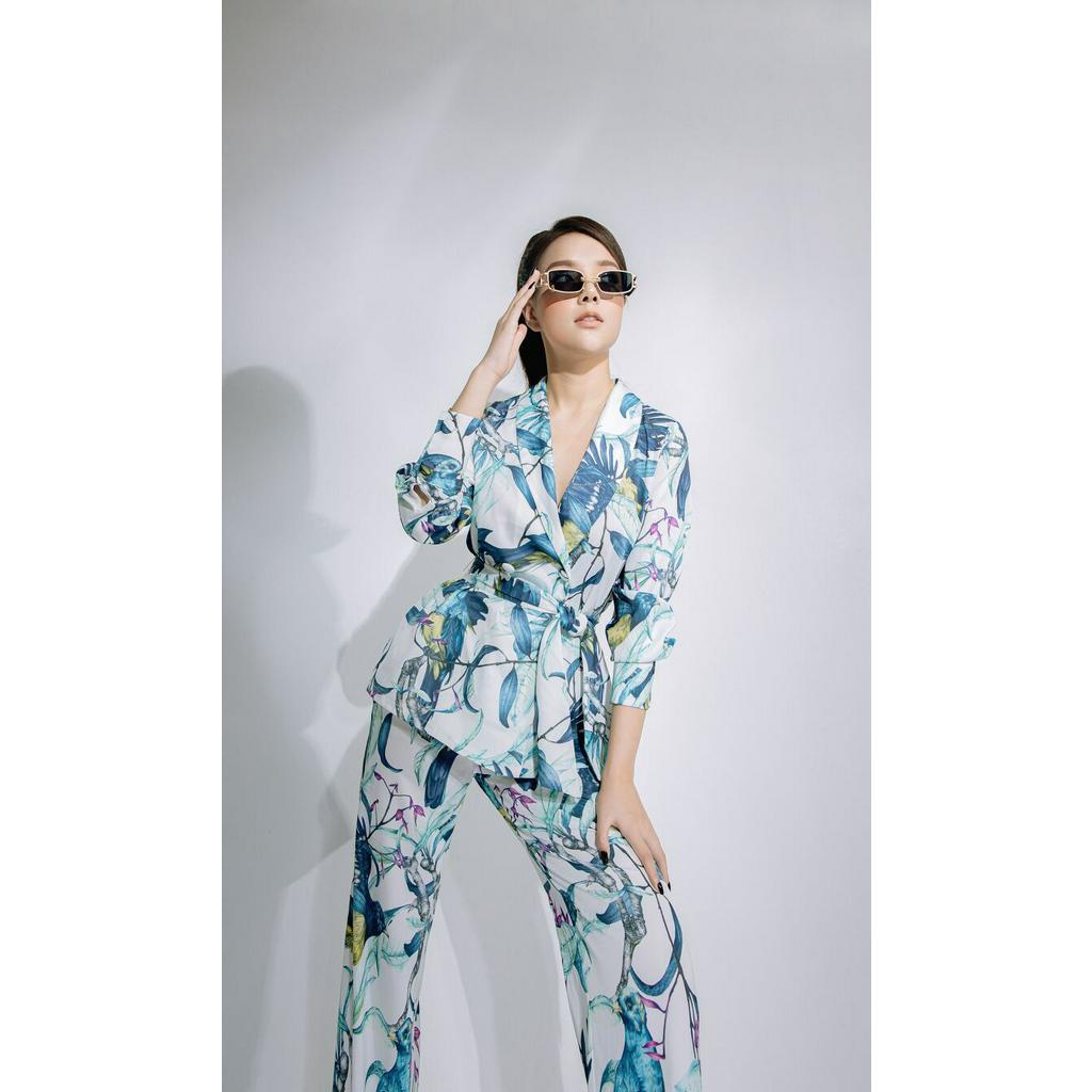 Áo blaze cổ sam đai eo Q5423 CCHAT