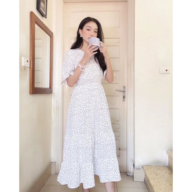 Rosie Dress ( đầm maxi chấm bi) Best seller item. Váy dáng dài chất lụa Hàn xoè đuôi cá 2 màu