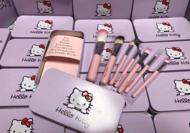 Bộ cọ Hello Kitty 7 cây