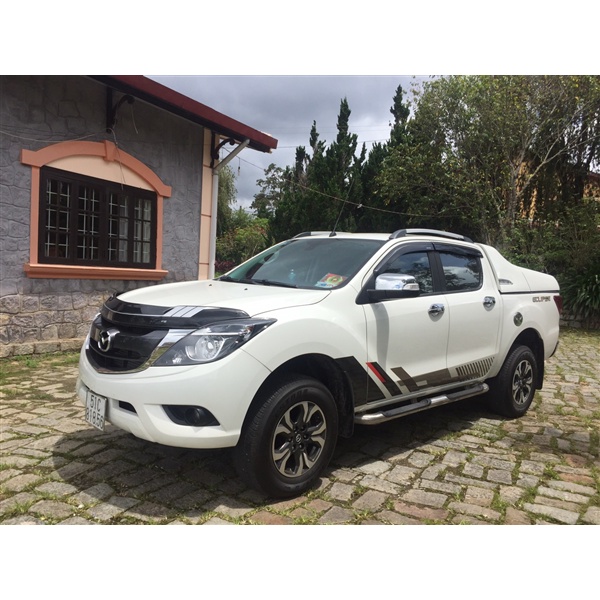 Vè che mưa đen xe Mazda Bt-50 2014-2022