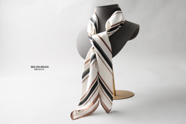 Khăn turban lụa vuông size 70x70cm in sọc đơn giản - Maben