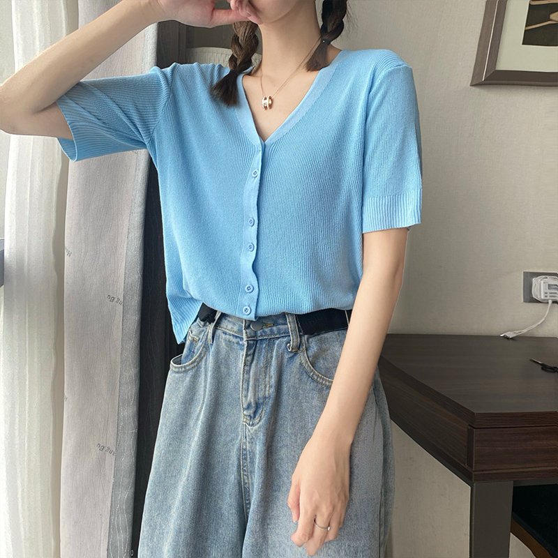 Women's cute V-neck short-sleeved cardigan T-shirt