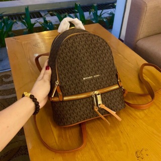 Balo MK quảng châu