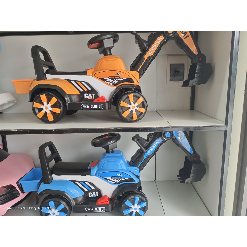 Xe Cẩu điện GAT đời mới nhất loại To có nhạc đèn chạy ga có Acqui