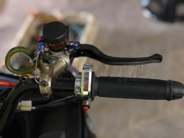 Cùm tăng UMA Racing HÀNG CHÍNH HÃNG - DÀI  v2 dành cho các loại xe  LC135 / EX5 / SRL kèm 1 dây ga