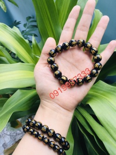Vòng đá đen khắc chú OMANI ( nhiều size)