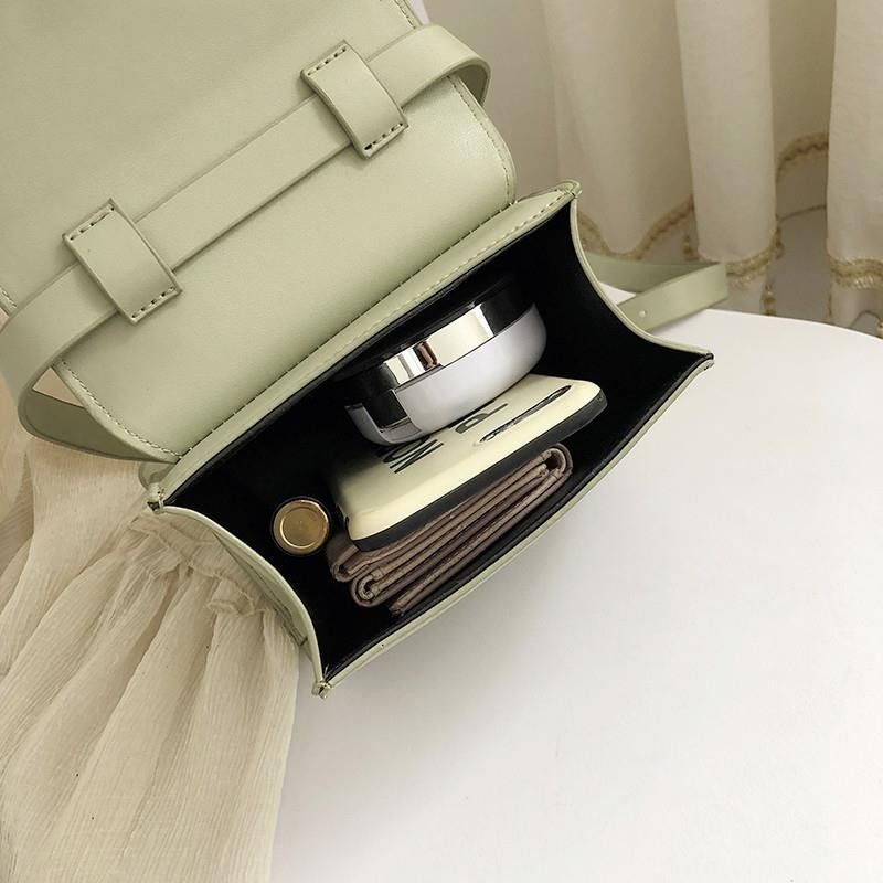 Túi đeo chéo IELGY dáng vuông màu trơn dễ phối đồ thời trang Hàn Quốc