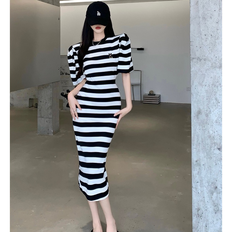 Đầm Maxi Hai Dây Họa Tiết Kẻ Sọc Thời Trang Mùa Hè Quyến Rũ Cho Nữ