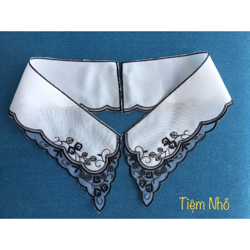 Cổ voan thêu, 2 lá cổ